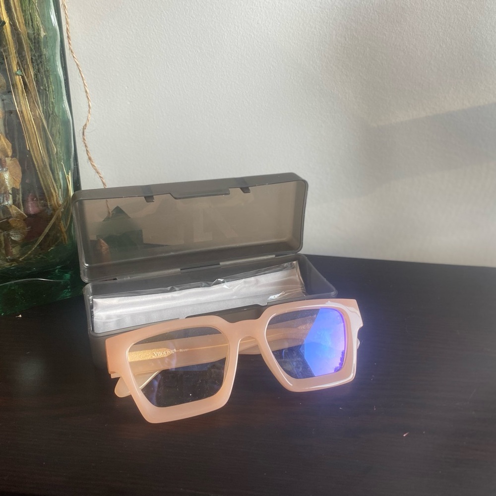BLUE LIGHT GLASSES